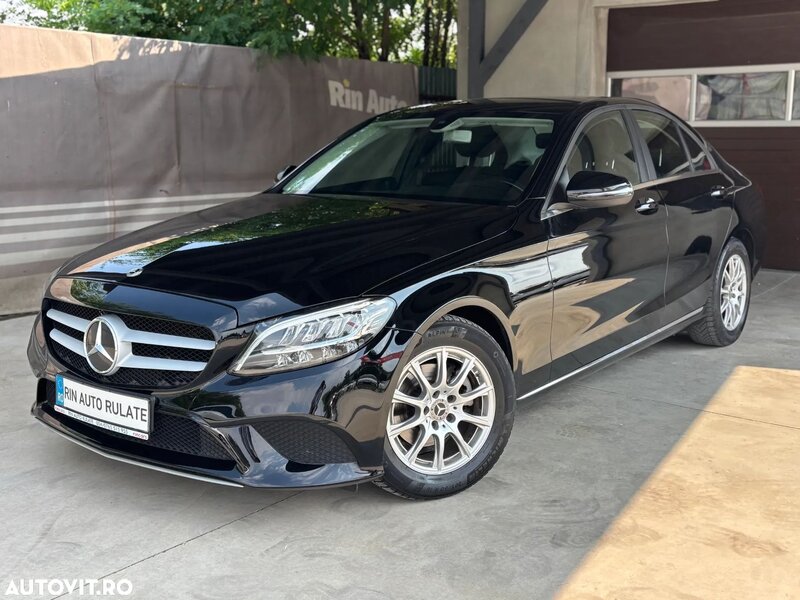 Mercedes-Benz C 180