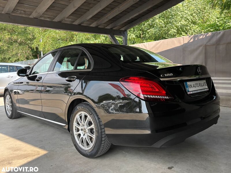 Mercedes-Benz C 180